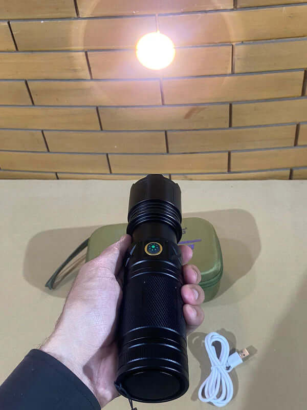 Led Super Bright Rechargeable P70 10000 Lumens Powerful  Led Flashlight